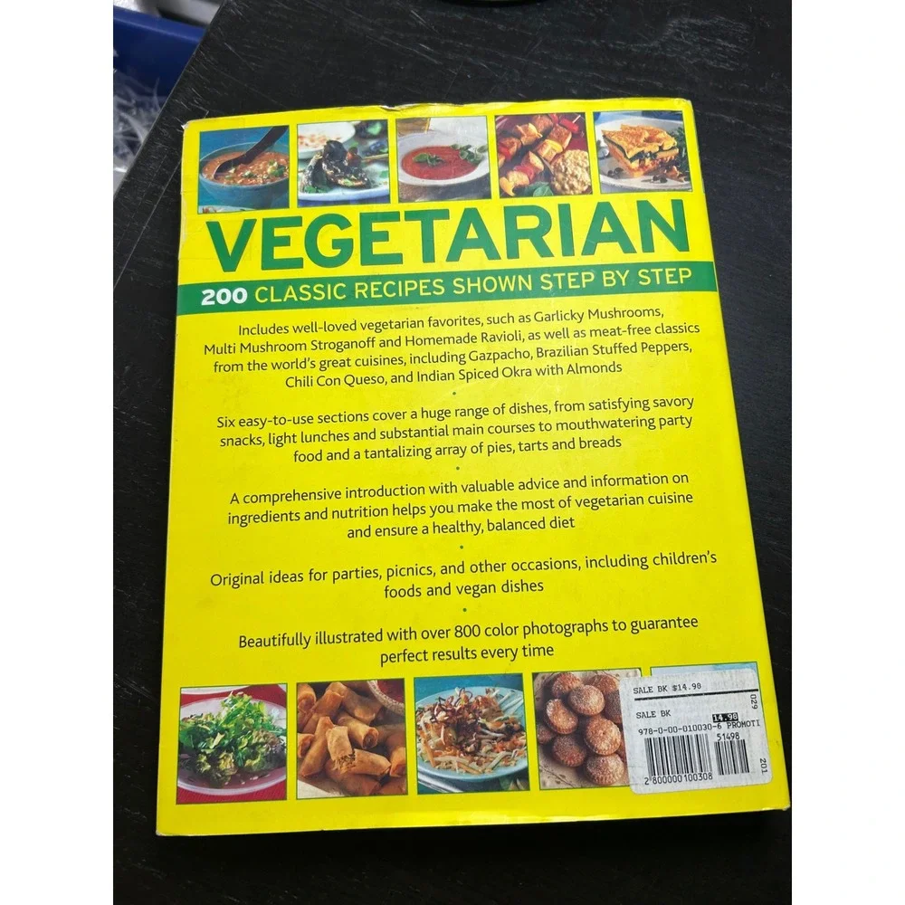 Vegetarian 200 Classic Recipes Shown Step by Step Roz Denny Cookbook Paperback